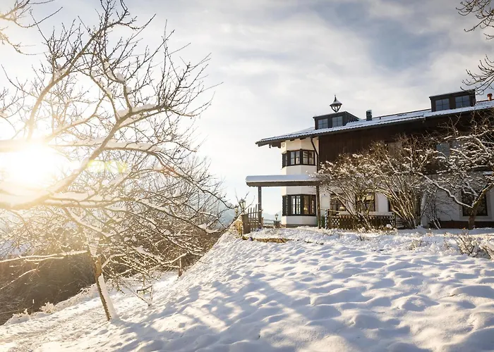 Neubichler Alm Отель *